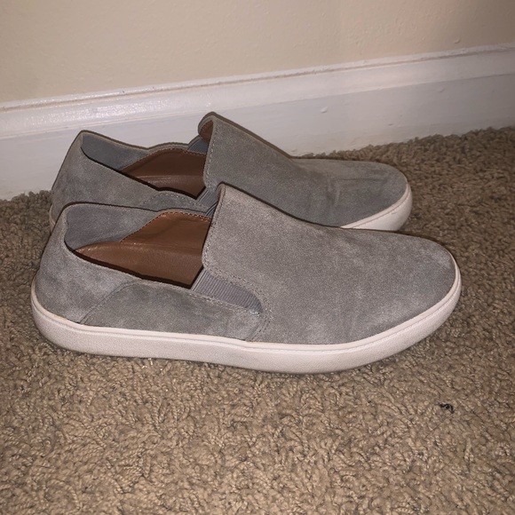 Steve Madden slip ons - Picture 3 of 4